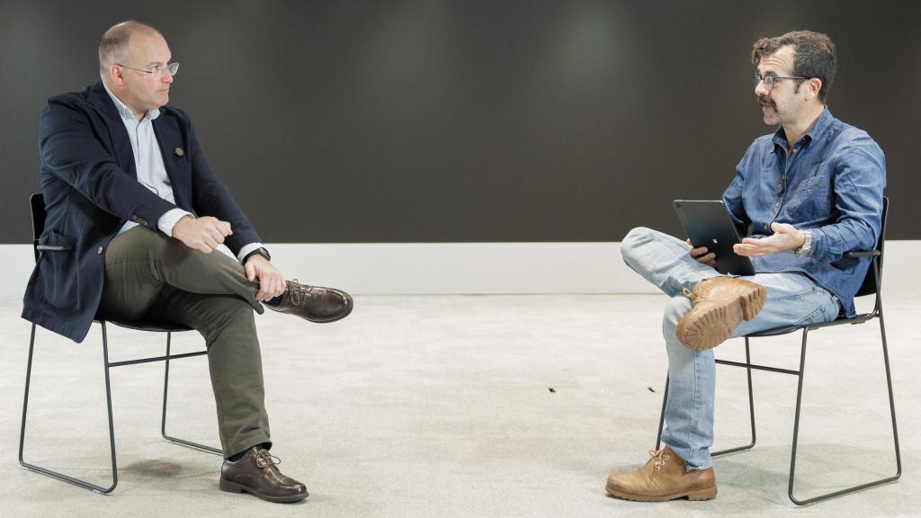 Miguel Tellado, entrevistado por Alberto D. Prieto, subdirector de EL ESPAÑOL.