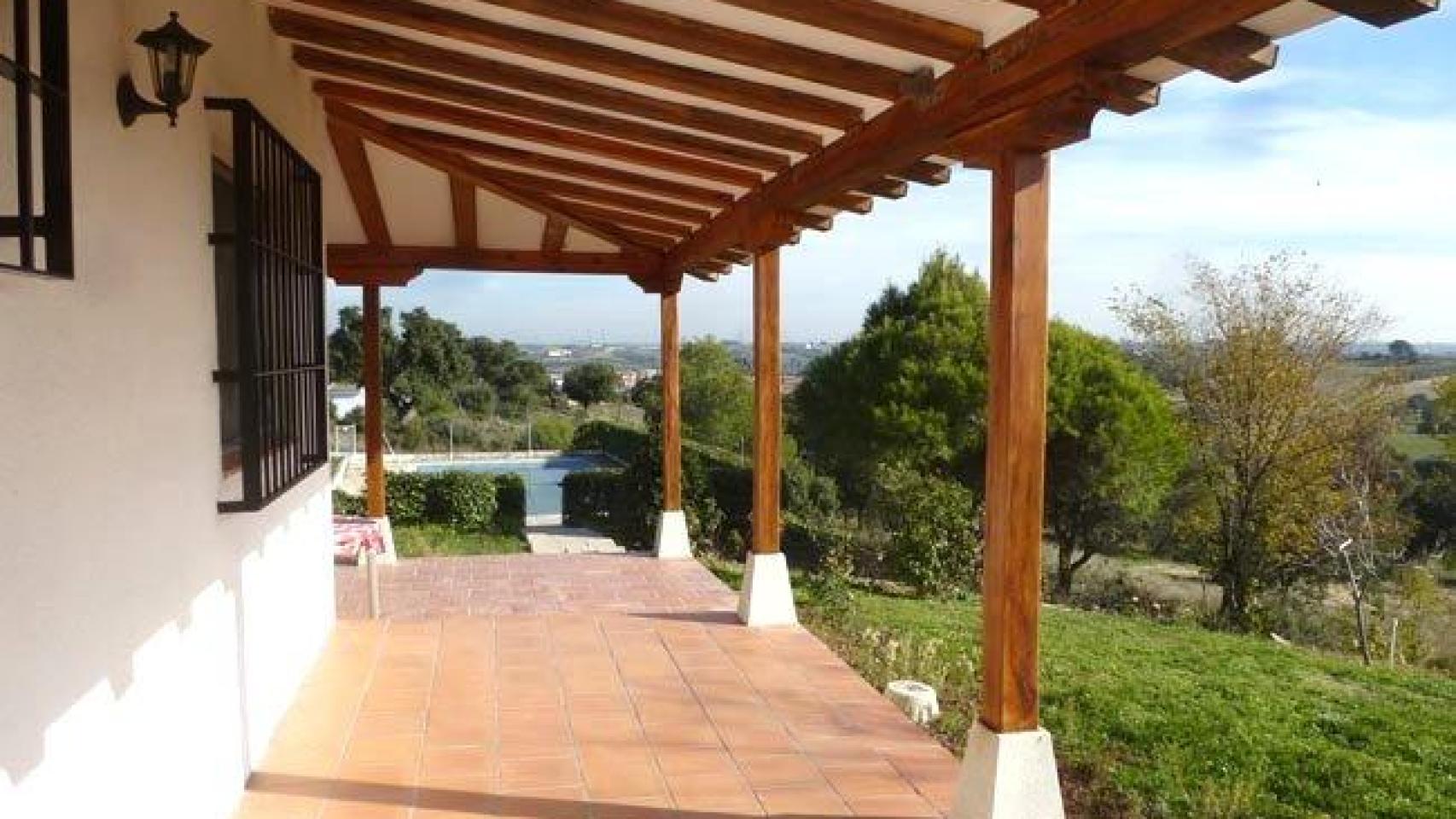 Finca puesta a la venta en Méntrida.