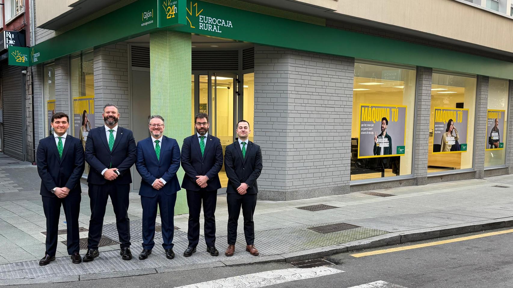 La nueva oficina de Eurocaja Rural en Gijón.