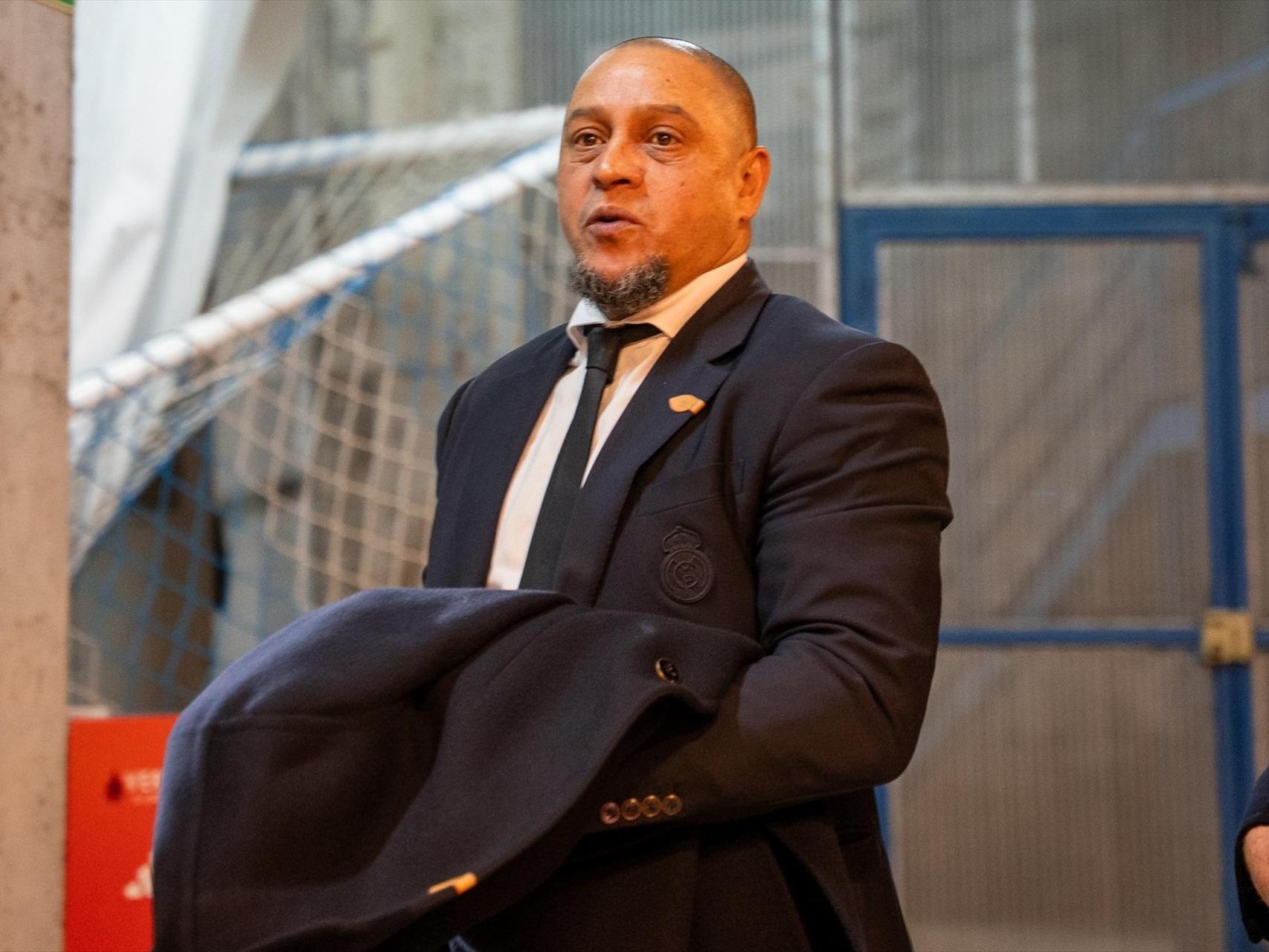 Roberto Carlos, en su llegado a El Prado para el partido de Copa del Rey ante el Talavera.