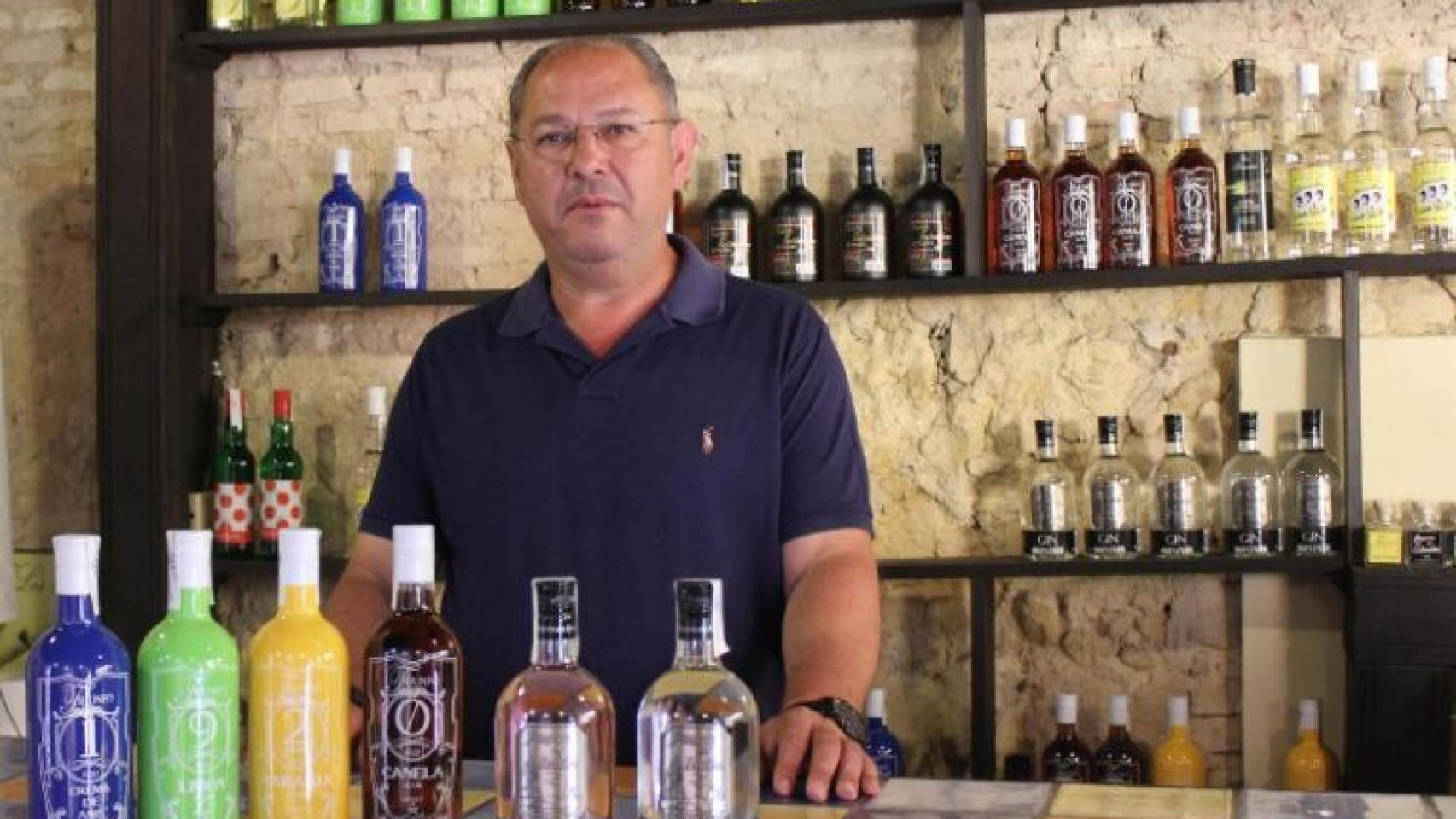 El empresario José Antonio Rodríguez, creador de la ginebra Puerto de Indias y de la patente de las mascarillas.