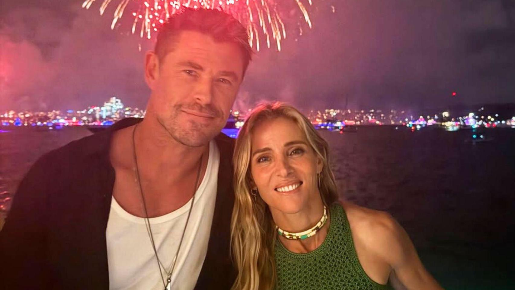 Elsa Pataky y Chris Hemsworth, en las redes sociales.