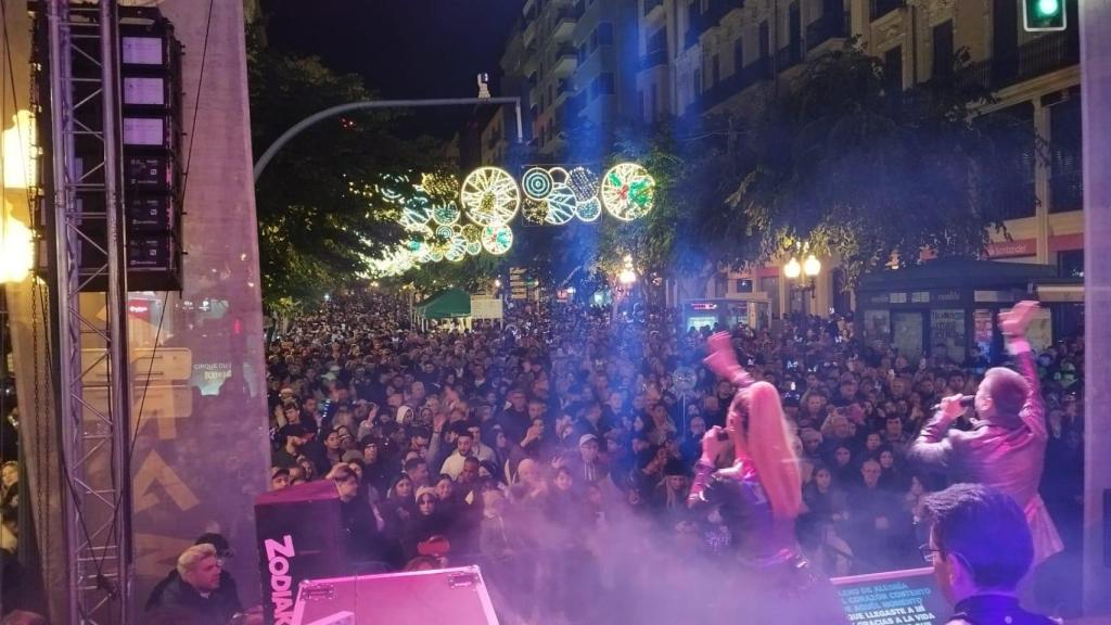 La fiesta de Año Nuevo en la Rambla de Alicante.