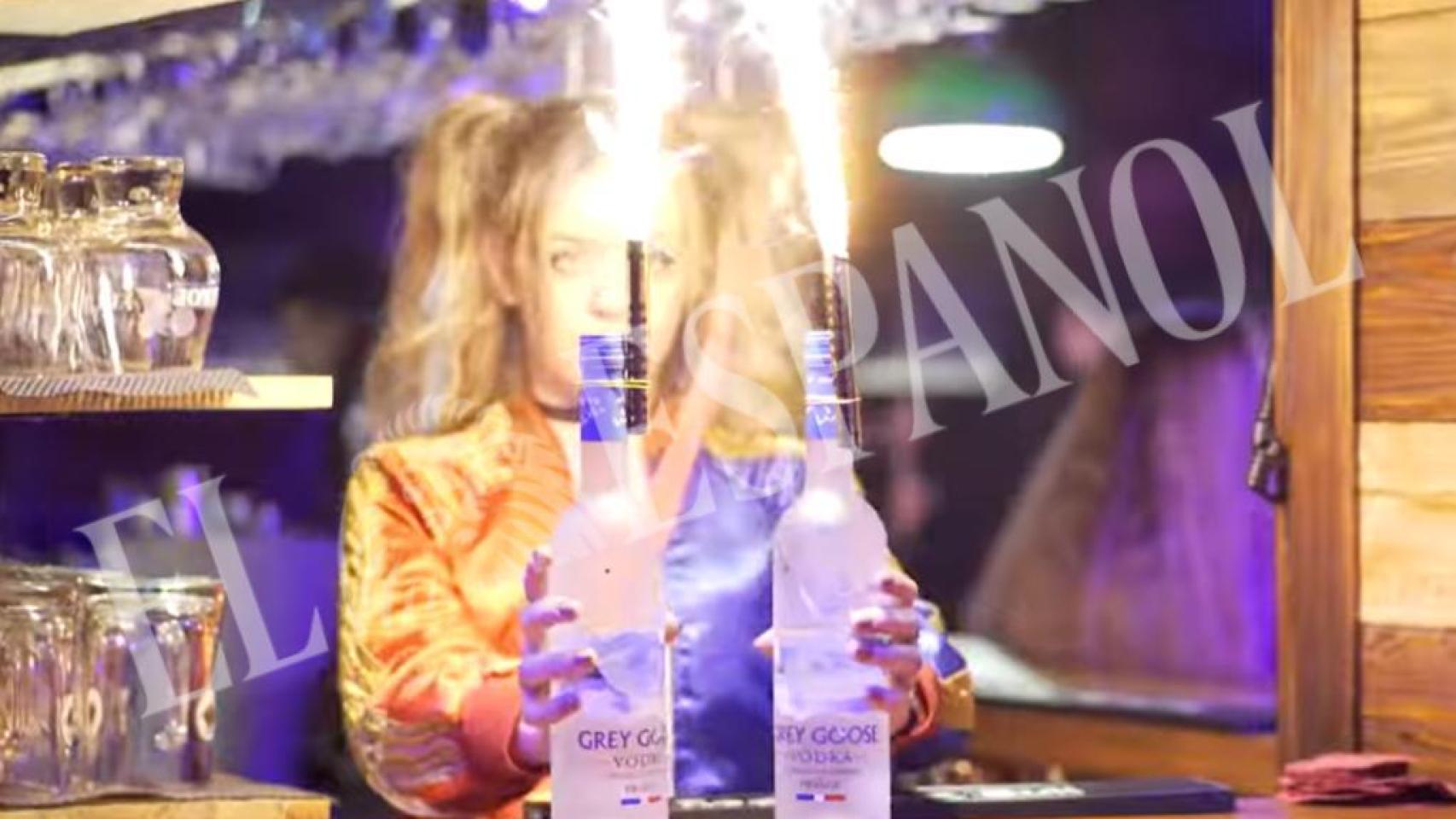 Le Constellation, el bar alpino donde han muerto 40 personas, usaba bengalas adheridas a las botellas: "Fue una deflagración"