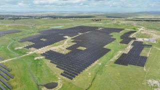 Vista aérea de la planta solar de Cáceres.