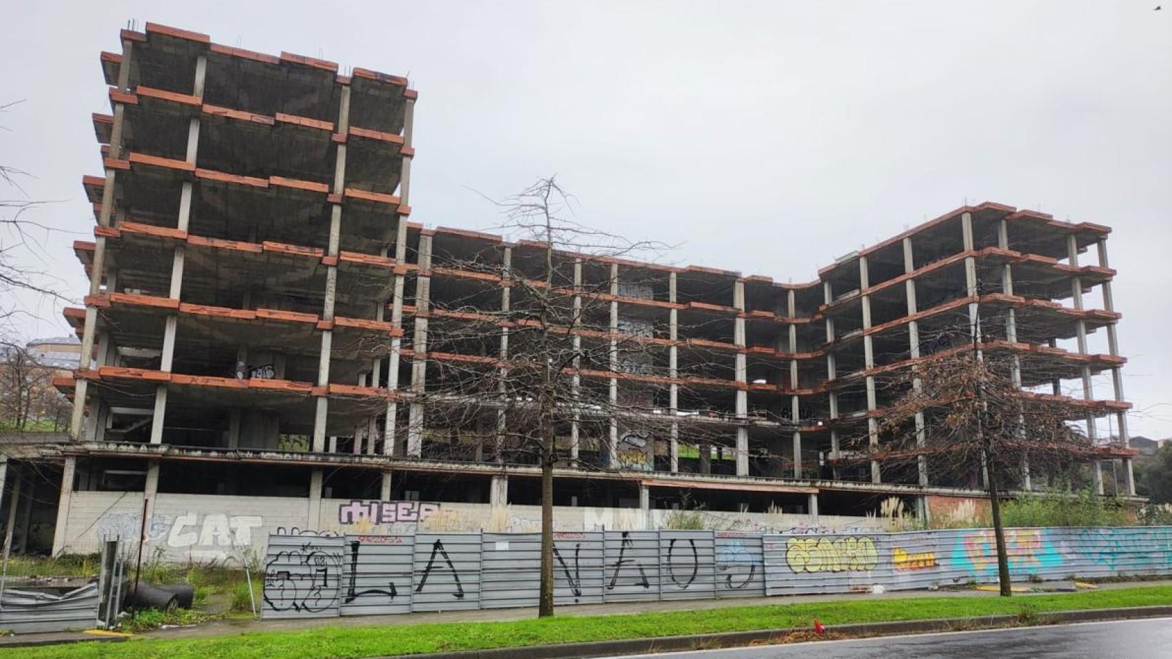 Esqueleto urbanístico de la avenida de Finisterre de A Coruña, entre A Fontenova y Agrela.