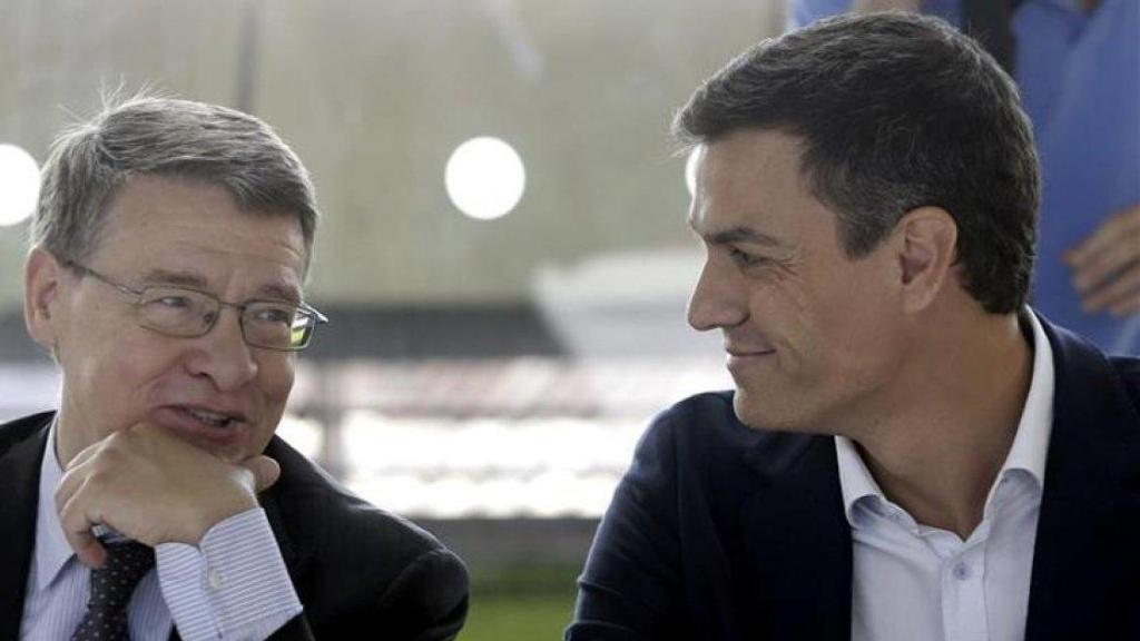 Pedro Sánchez y Jordi Sevilla, en una imagen de archivo.