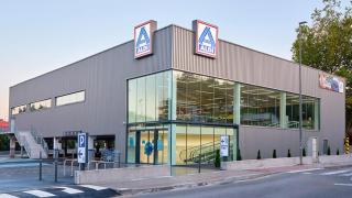 Fachada Aldi.