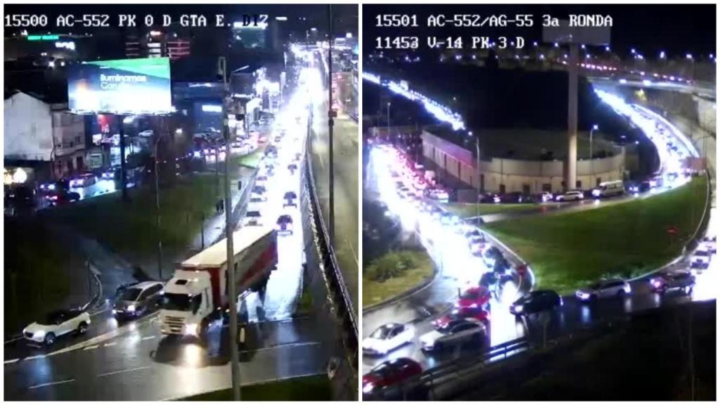 Las compras de Reyes dejan el tráfico lento en las zonas comerciales de A Coruña