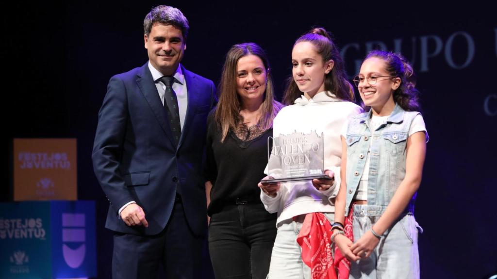 Premios Talento Joven entregados en el Teatro de Rojas.