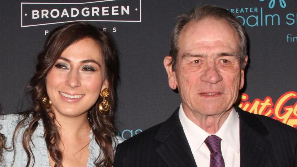 Victoria, la hija de Tommy Lee Jones, ha fallecido a los 34 años en un hotel de San Francisco.