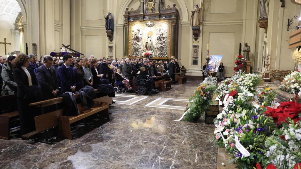 Funeral celebrado en la basílica de Santa Engracia de Zaragoza por los montañeros fallecidos este lunes en Panticosa