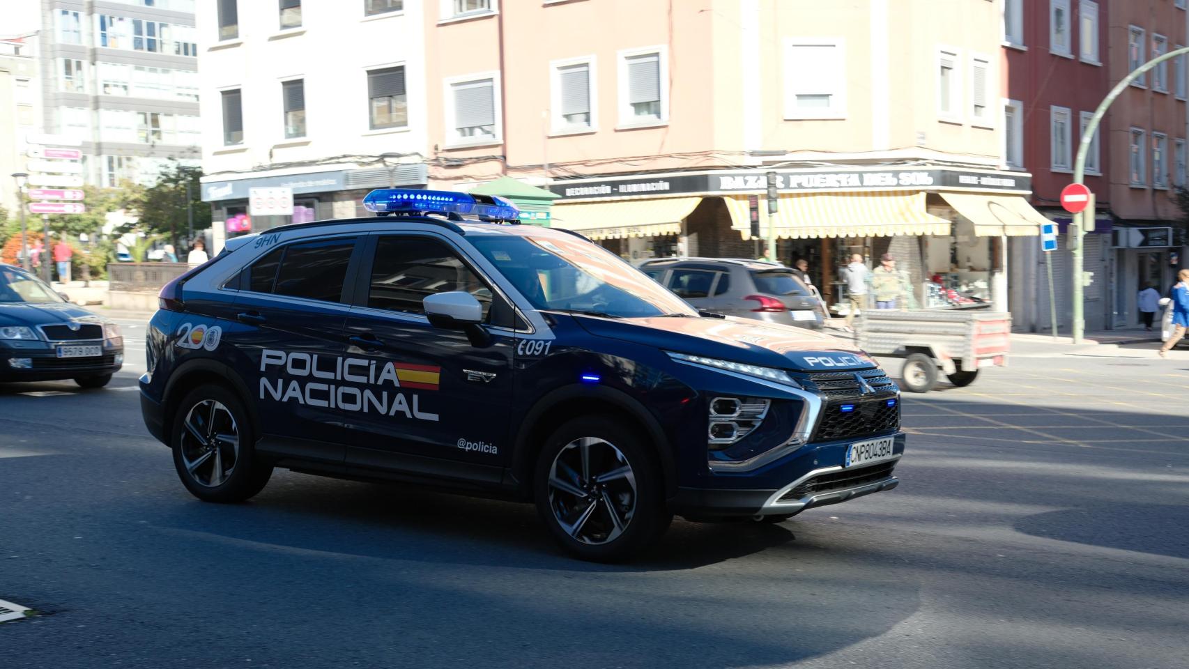Coche de la Policía Nacional en A Coruña.