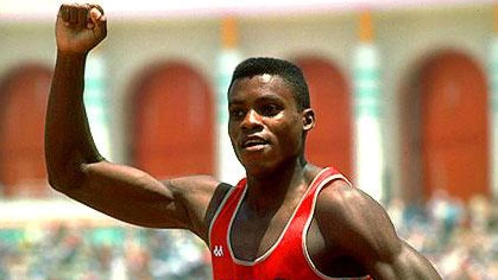 Carl Lewis (64), excampeón olímpico, y la clave de su éxito: Descubrí que la proteína de la carne no es tan importante