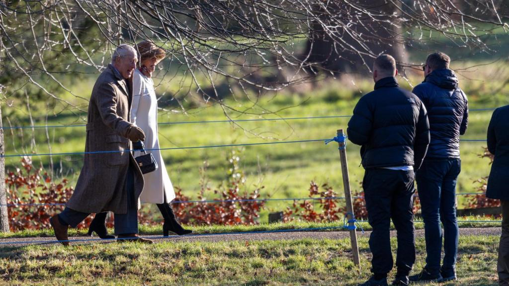 Los reyes de Inglaterra, en Sandringham.