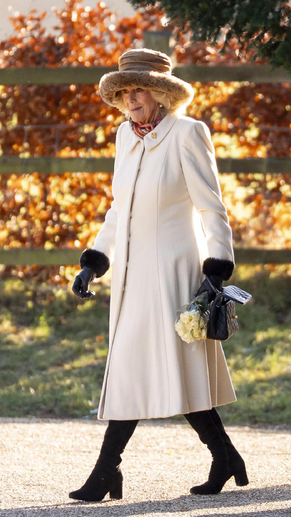 La reina Camilla asistió con el rey Carlos a la misa de la mañana del domingo 4 de enero en Sandringham.
