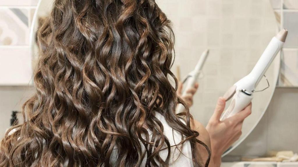 Ondas naturales y rizos definidos sin daños: así es el rizador Cecotec revestido de queratina y aceite de argán