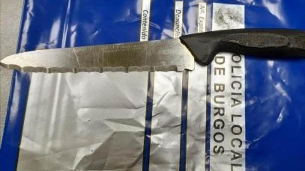 Imagen de un cuchillo intervenido por la Policía Local de Burgos.