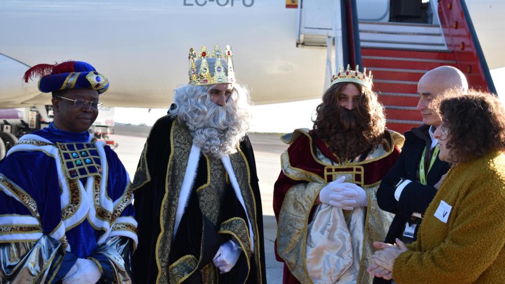 La alcaldesa, Goretti Sanmartín, recibió a los Reyes Magos