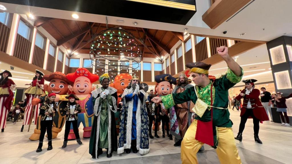 Un momento de la visita de los Reyes Magos.
