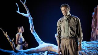 Tiago Rodrigues viaja al futuro en 'La Distance': Las próximas generaciones van a heredar un planeta destruído