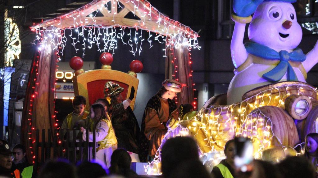 Una de las carrozas reales de la Cabalgata de Reyes 2026 de Vigo