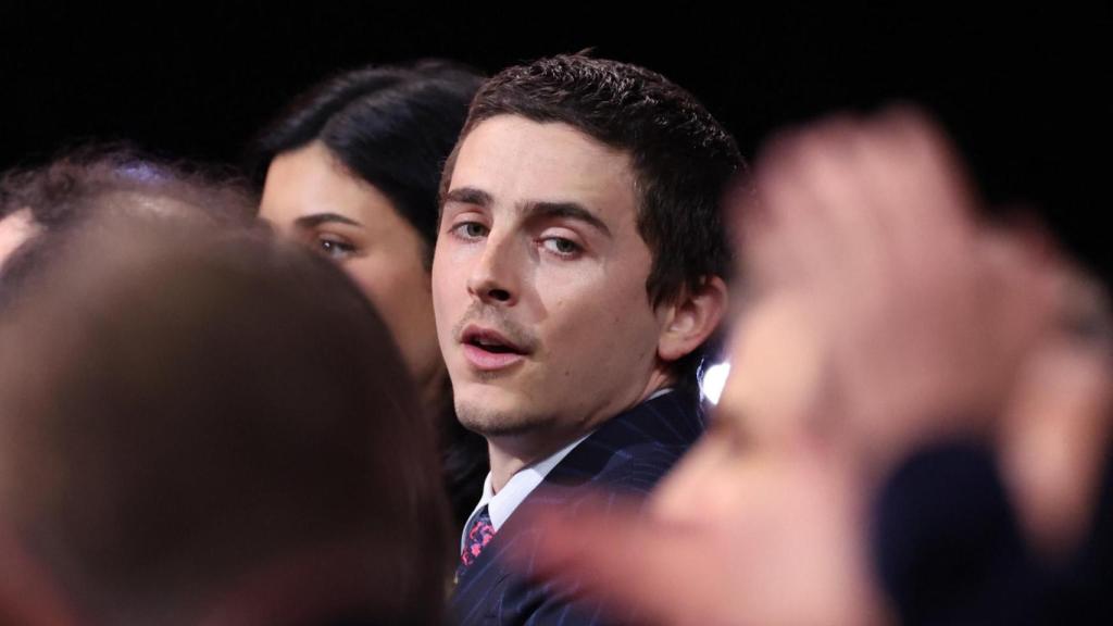 Timothée Chalamet con Kylie Jenner en los Critics Choice Awards.