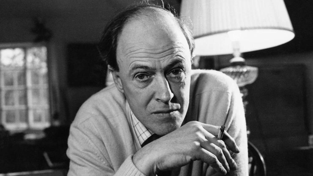 Roald Dahl, un tocapelotas de guardia, un escritor fundamental para niños listos.