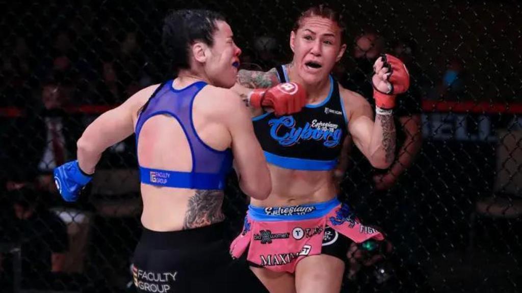Kavanagh recibe un golpe de Cyborg en un combate que perdería en 92 segundos.