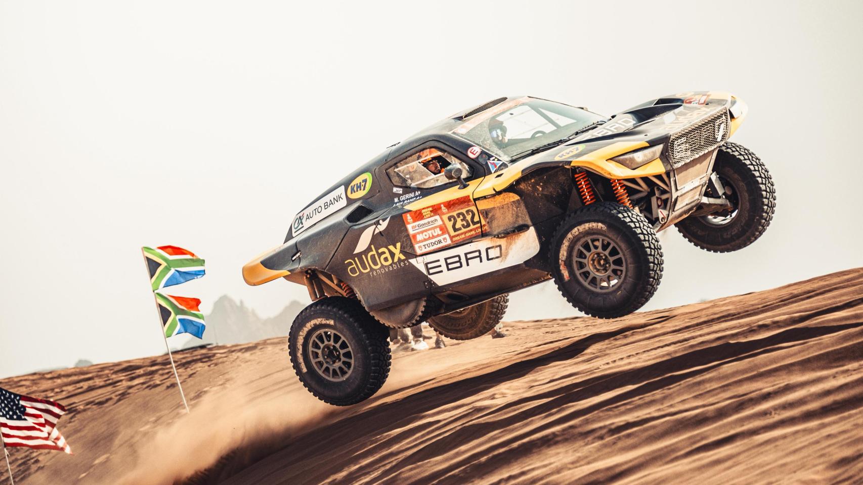 Laia Sanz durante una etapa del Dakar 2026.