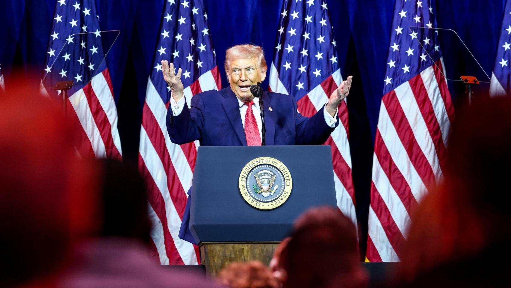 Trump durante su intervención en el renombrado Trump-Kennedy Center.