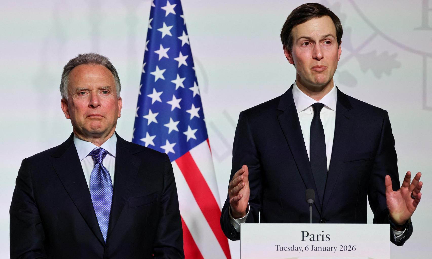 El enviado especial de Trump, Steve Witkoff, y su yerno, Jared Kushner, durante la cumbre de París