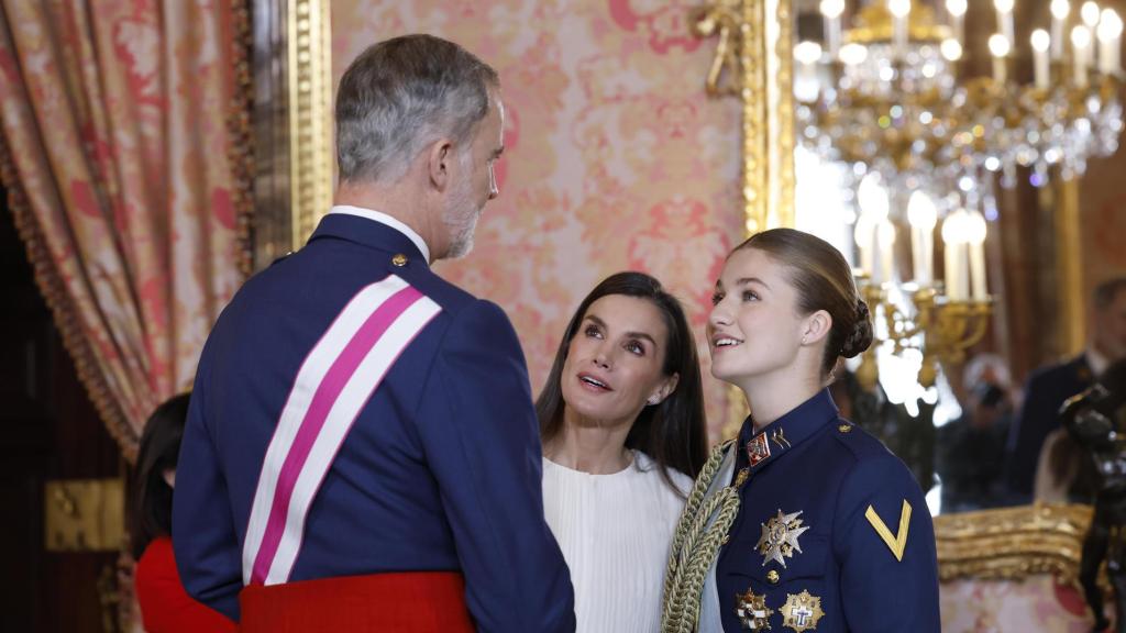 A princesa e seus pais hoje no Palácio Real.