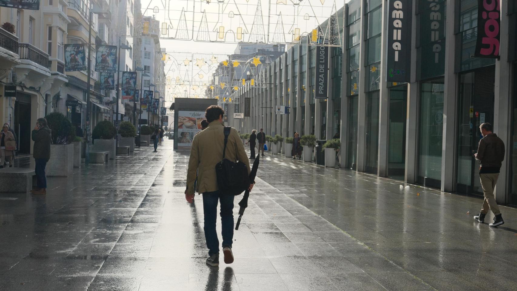 Imagen de archivo de calles mojadas (Plaza de Lugo)