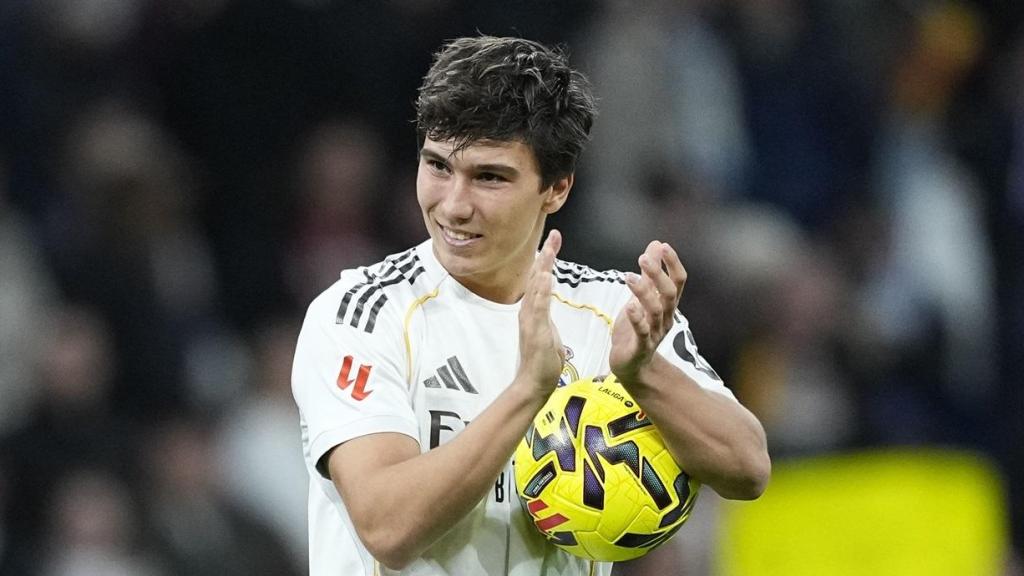 Gonzalo García, tras su hat-trick contra el Betis