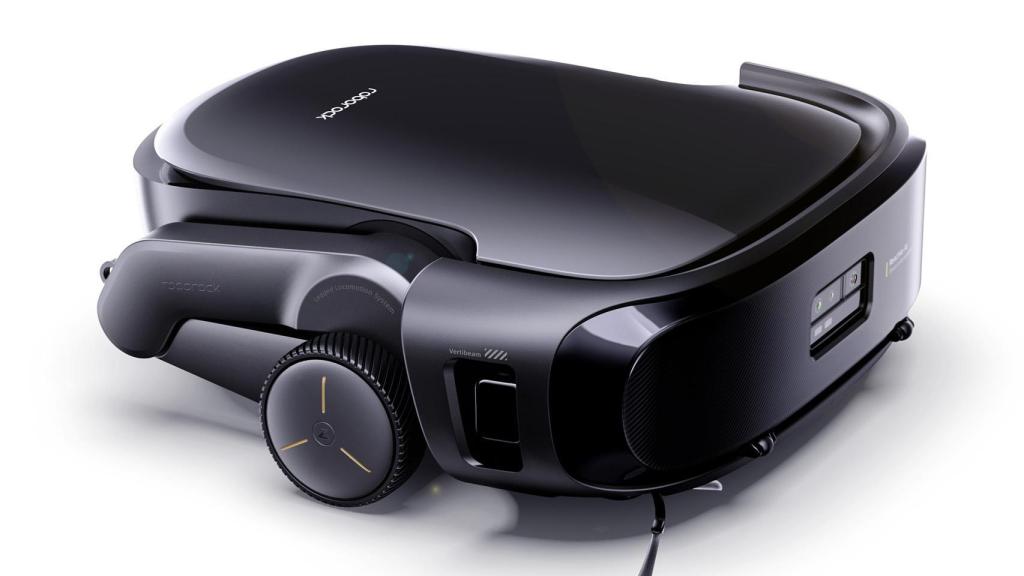 Roborock Saros Rover.