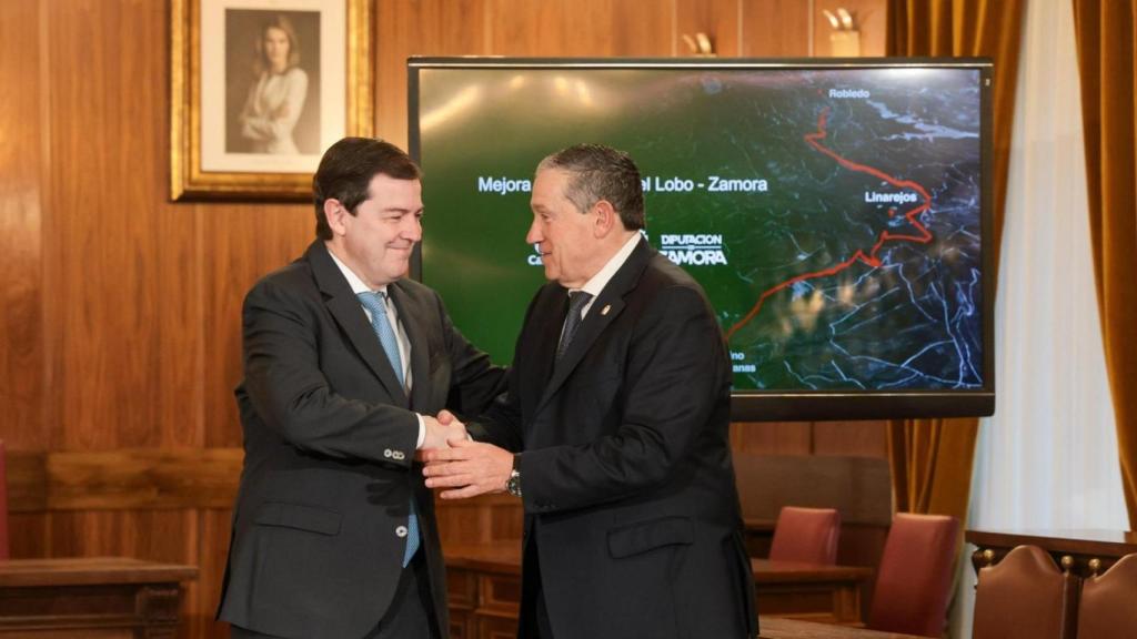 El presidente del Ejecutivo autonómico, Alfonso Fernández Mañueco, y el presidente de la institución provincial, Javier Faúndez, han suscrito hoy un protocolo