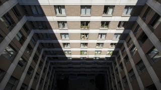 Patio interior de un edificio de viviendas.