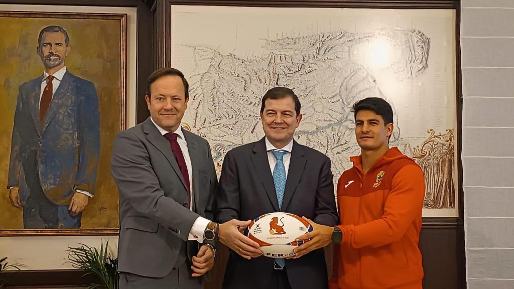 Hansen, Mañueco y Juan Ramos durante la presentación del torneo
