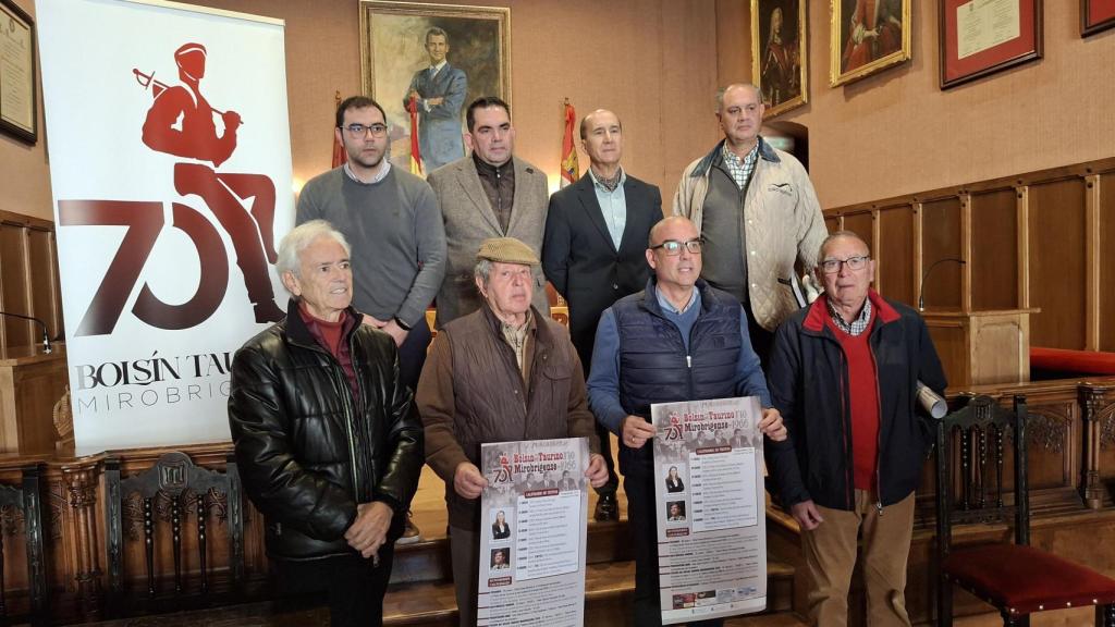Foto Presentación Cartel y Logo de los 70 años del Bolsín Taurino Mirobrigense
