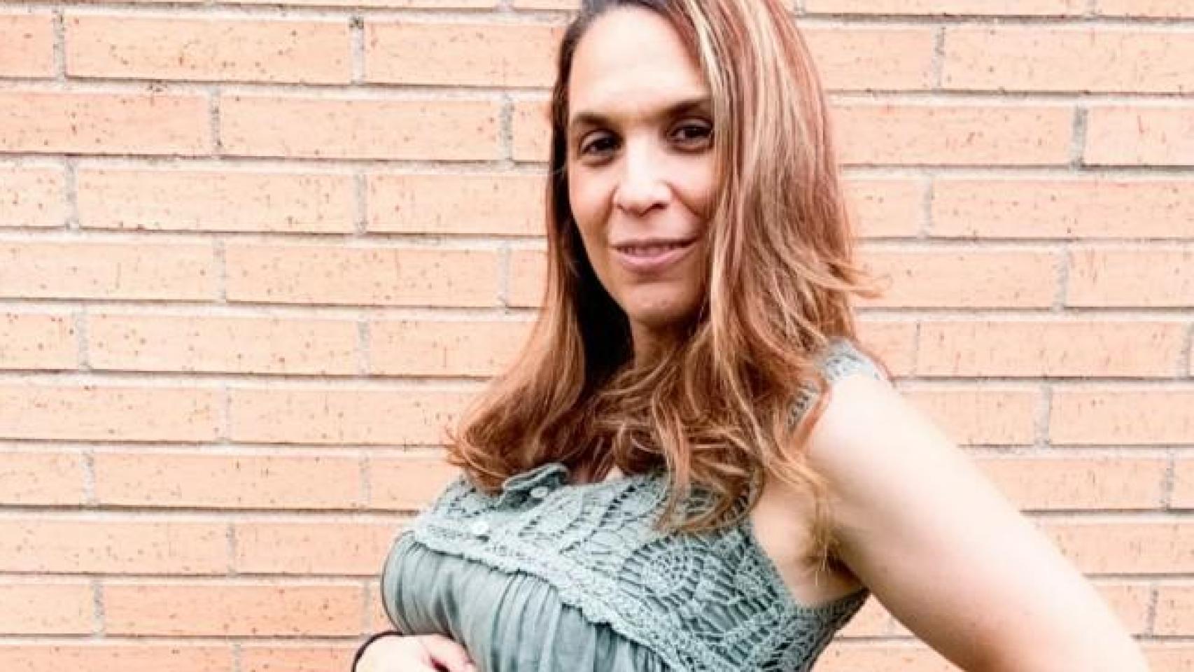 Ana Iglesias, creadora de contenido en @unalocuradefamilia.