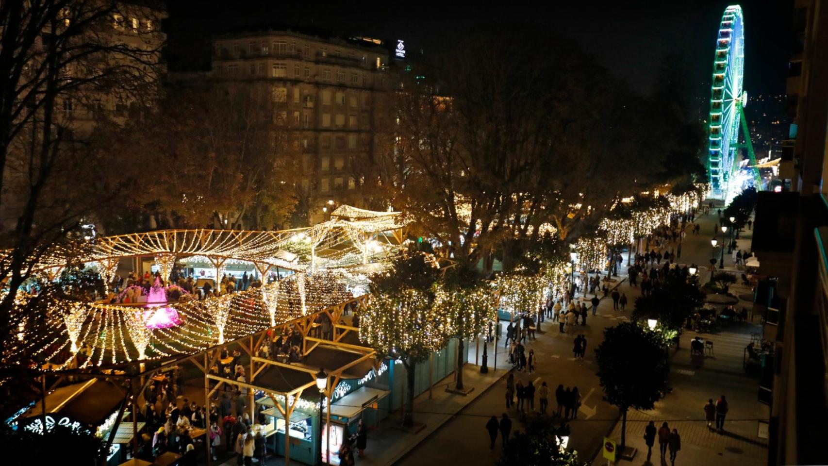 Cierre de la Noria gigante de la Navidad de Vigo y el Cíes Market