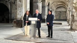 El alcalde de Sevilla en la rueda de prensa dada en la mañana del 7 de enero en la Real Fábrica de Artillería.