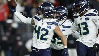 Drake Thomas (42), linebacker de los Seattle Seahawks