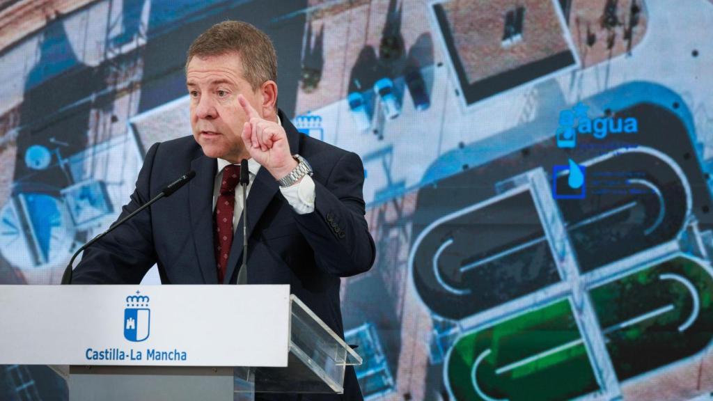 El presidente de Castilla-La Mancha, Emiliano García-Page, inaugura, en Villanueva de Alcardete (Toledo), la nueva Estación Depuradora de Aguas Residuales (EDAR).