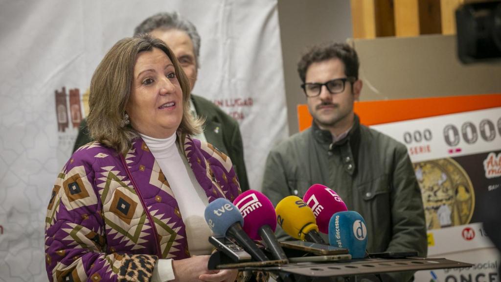 Presentación del cupón de la ONCE dedicado al damasquinado de Toledo.