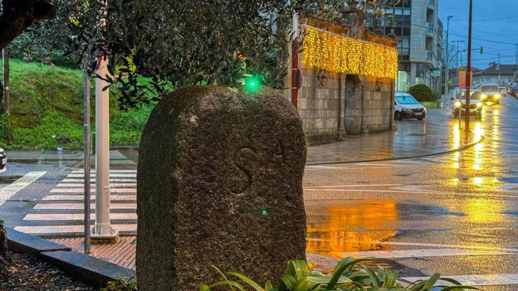 Marco do Couto, en la Plaza de Santa Rita, Vigo
