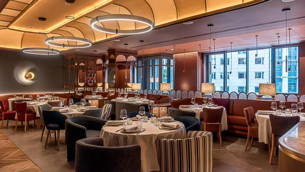 El restaurante Aleteo, el hermano marino de Rocacho, templo de la carne.