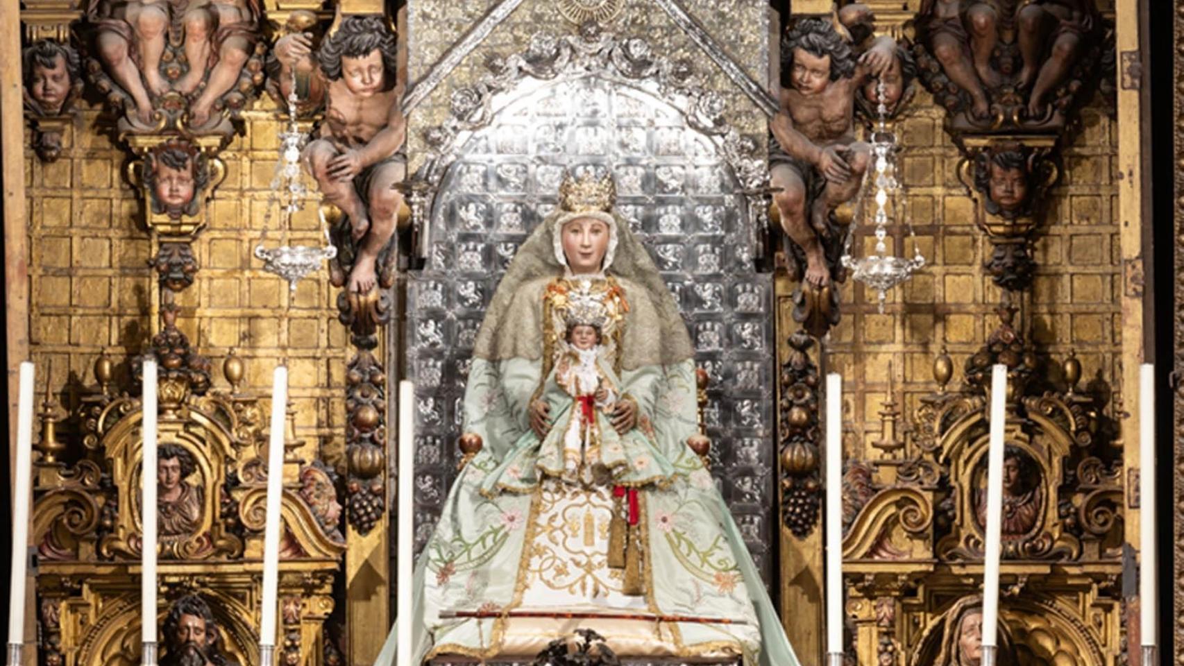 Retablo de la Virgen de los Reyes, en la Capilla Real.