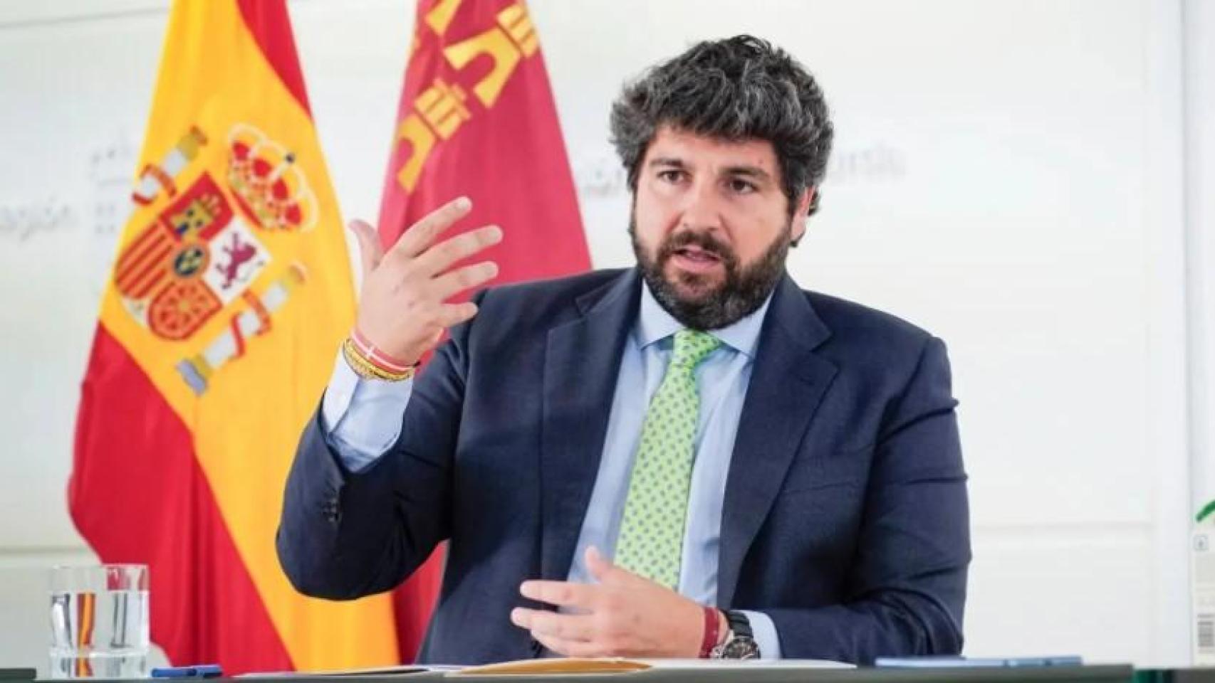 El presidente de la Región de Murcia, Fernando López Miras, en mayo de 2025, en una entrevista con EL ESPAÑOL.